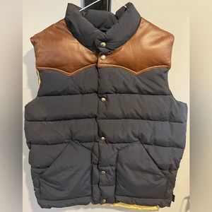 NWOT Penfield Rockford Vest Large